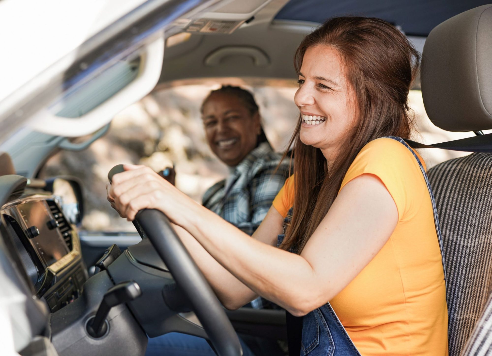 senior-multiracial-women-on-a-road-trip-with-campe-2026-01-08-21-59-43-utc